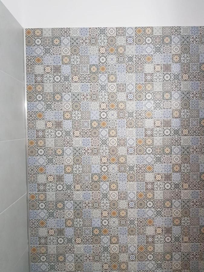 Ana Apartament Ramnicu Valcea Ngoại thất bức ảnh