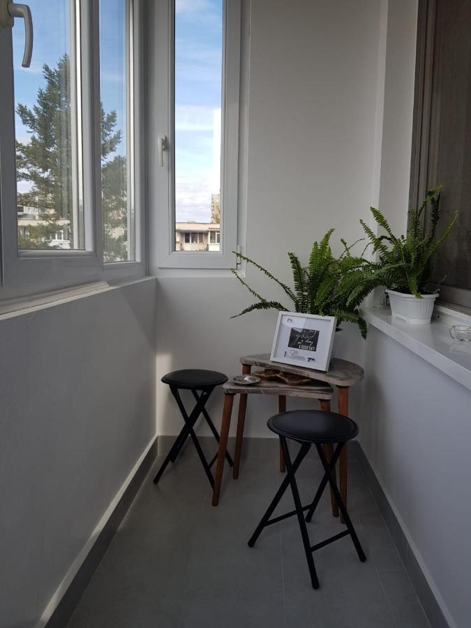 Ana Apartament Ramnicu Valcea Ngoại thất bức ảnh